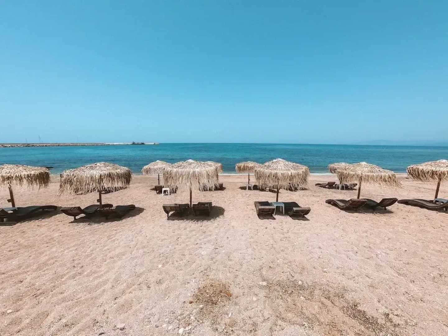 Kyparissia Blue Luxury Rooms & Suites