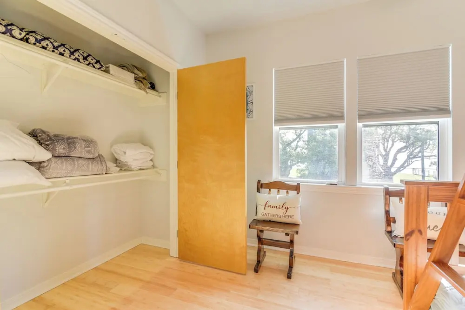 Seabrook Getaway w/ Balconies & Bay Views!