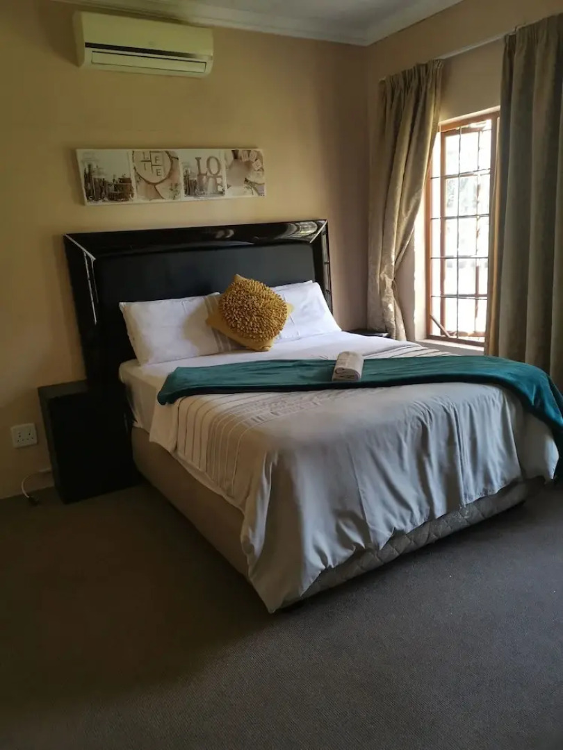 97 High Road Guest house