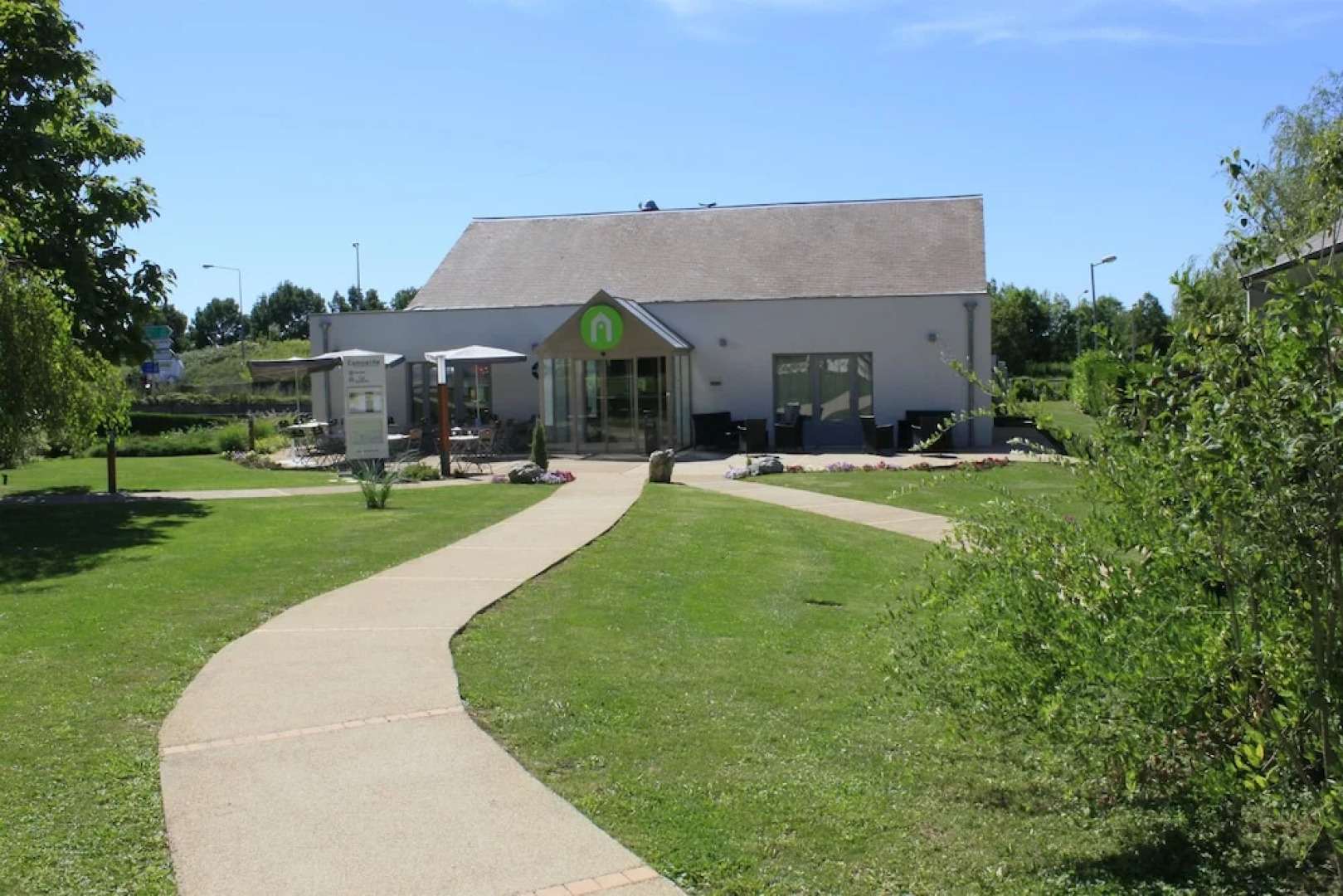Campanile Besancon Nord Ecole Valentin