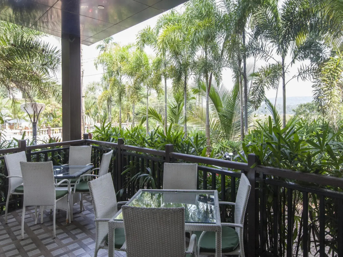 OYO Premium Anjuna Flea Market Road