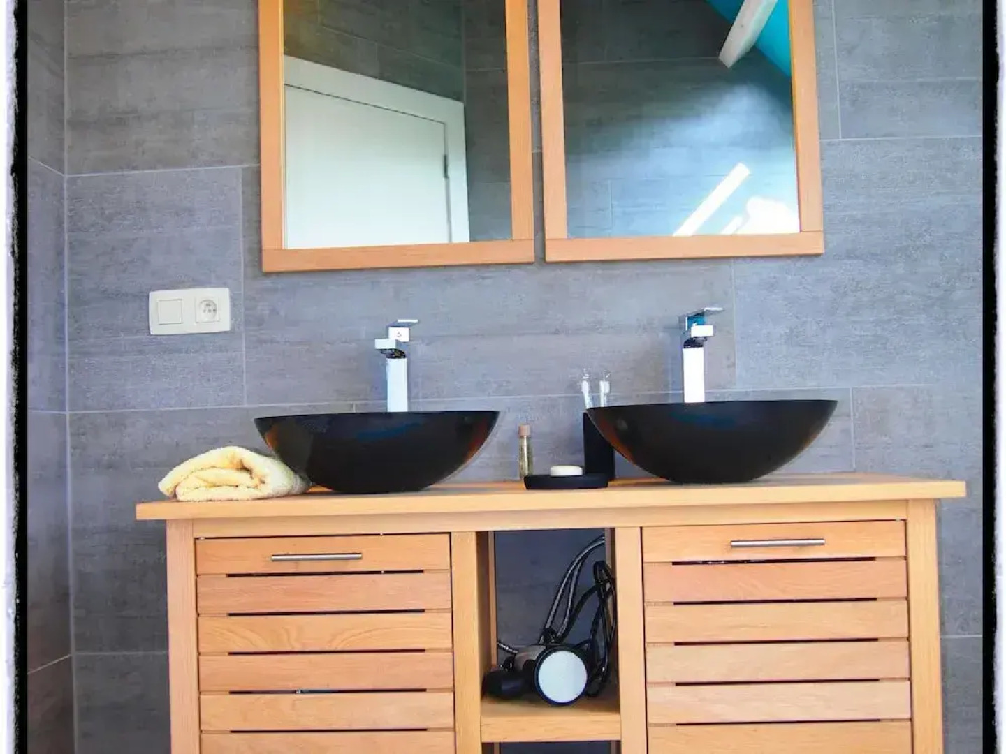 Holiday Home With Terrace in Ellezelles