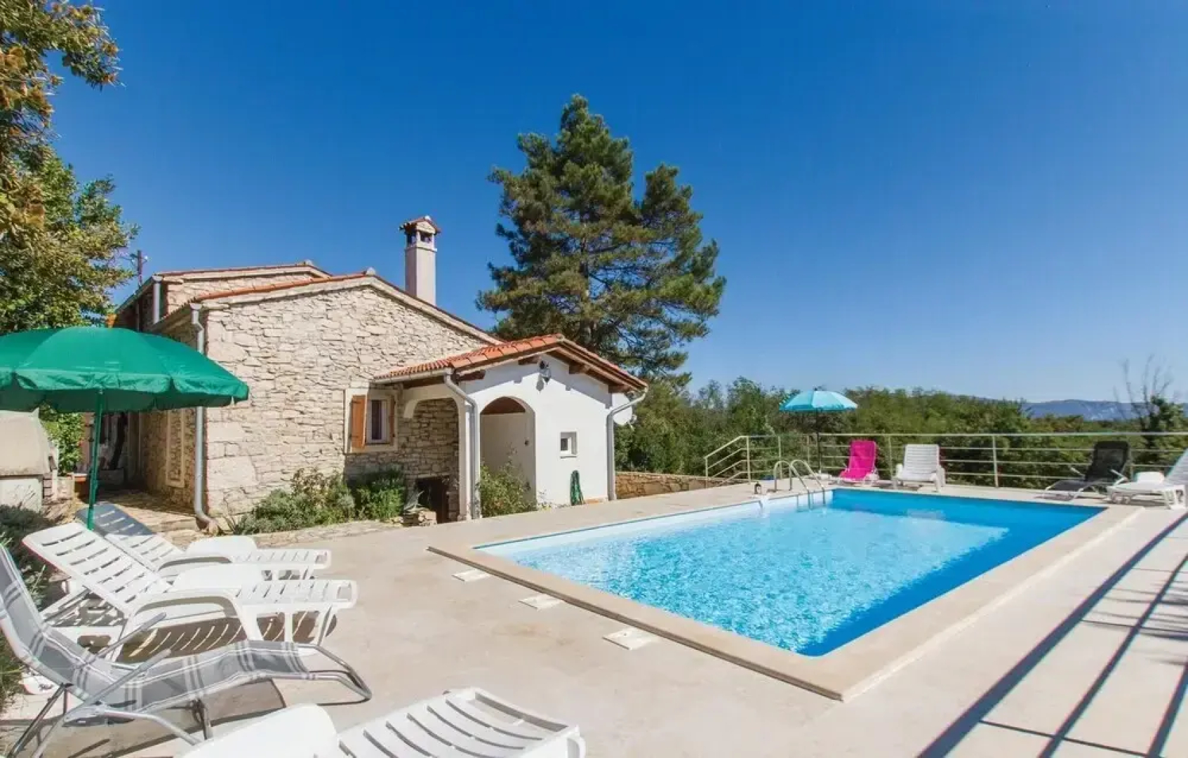 Nice Home in Martinjski With Wifi and 3 Bedrooms