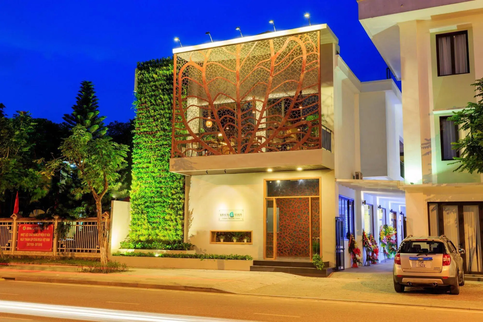 ÊMM Hotel Hue
