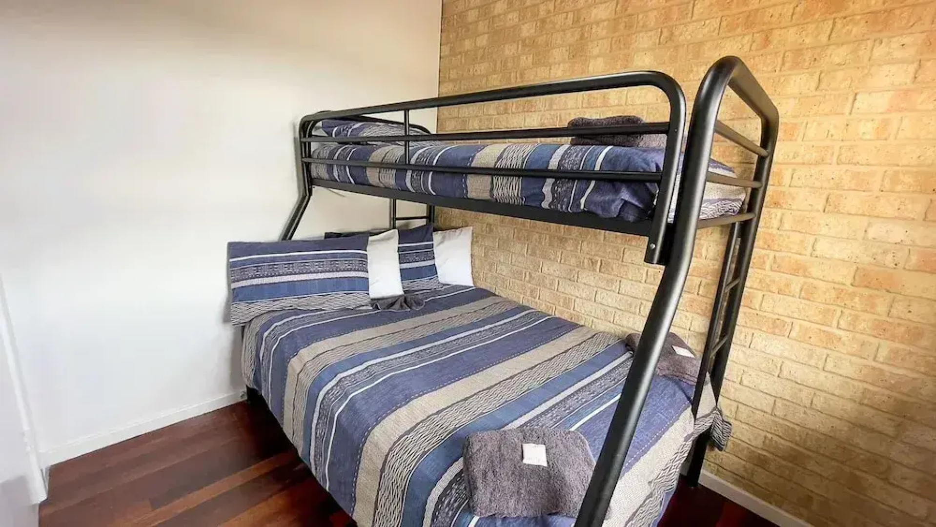 Esperance Foreshore Apartments