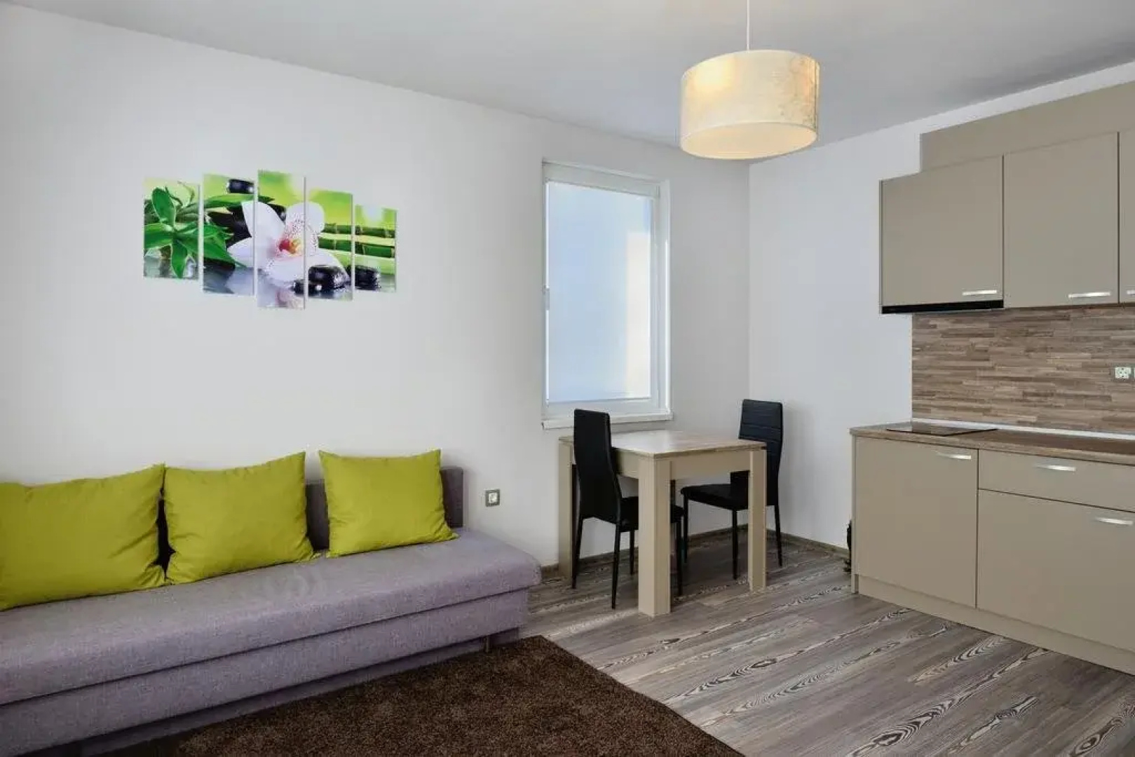 Astoria Aparthotel