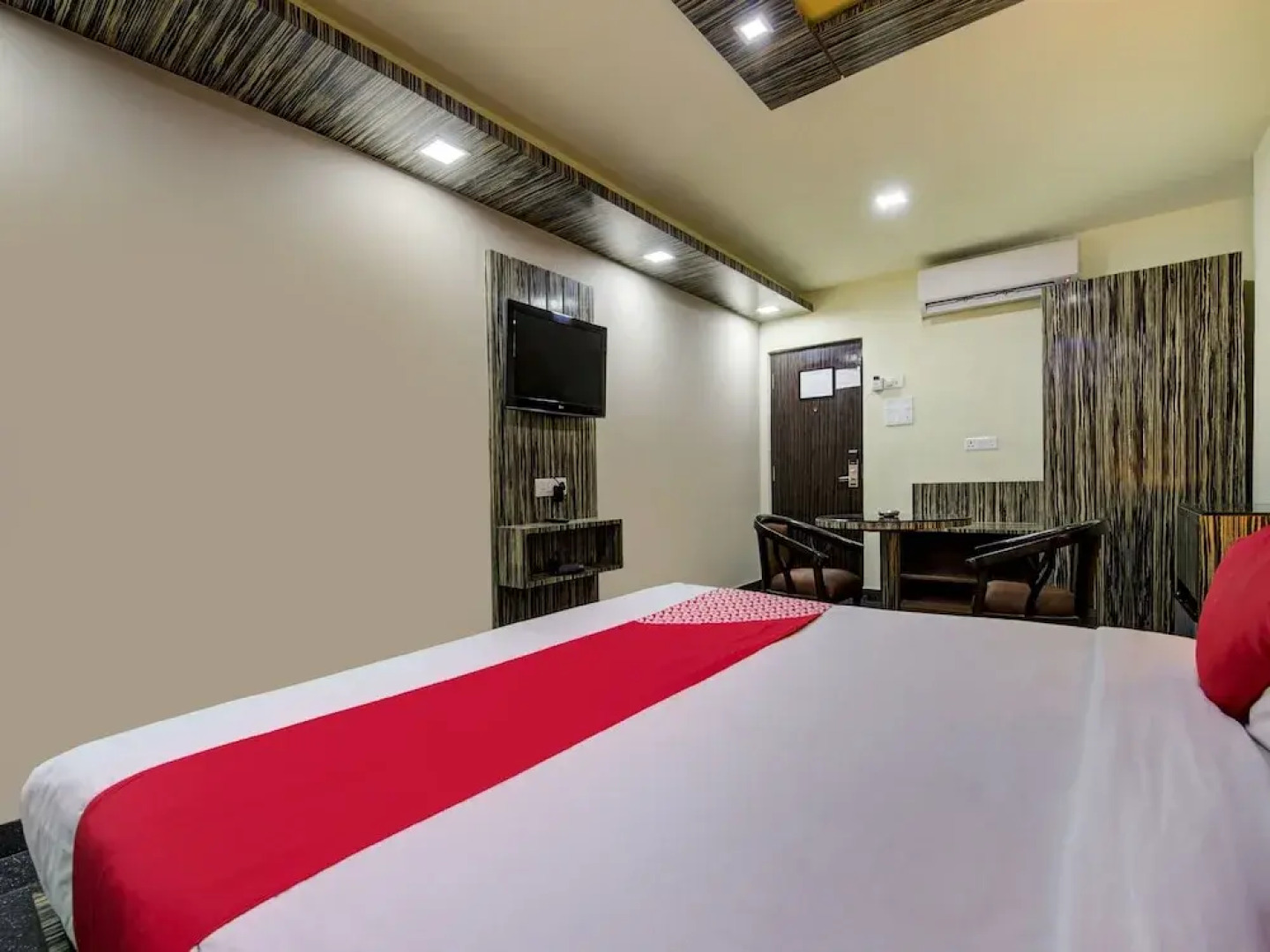 OYO 13704 Bailey Road