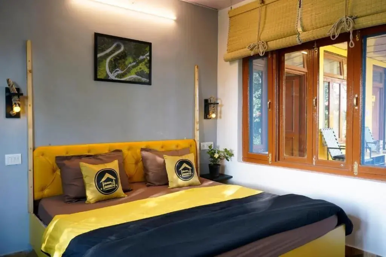 The Hosteller Bir