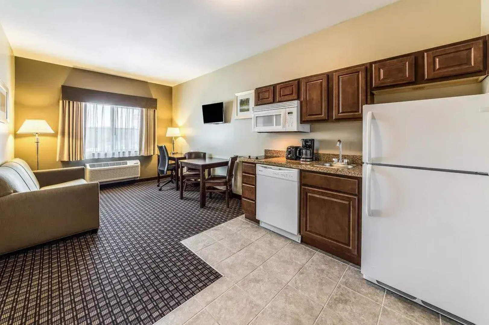 Mainstay Suites Barnesville - Frackville
