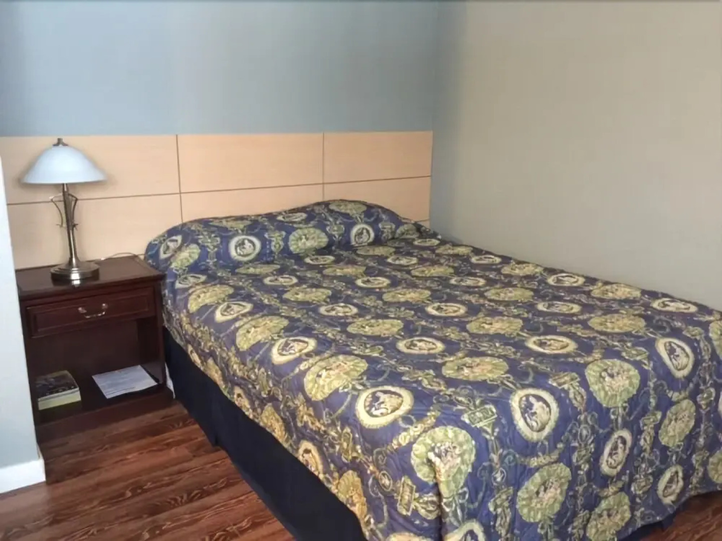 Peace River Inn & Suites