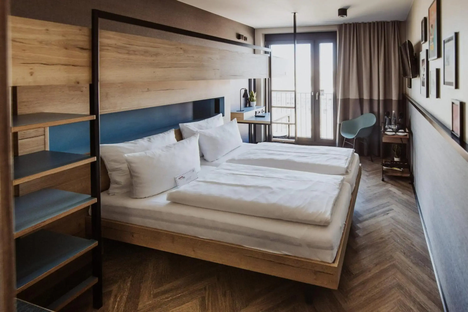 Schulz Hotel Berlin Wall at the East Side Gallery