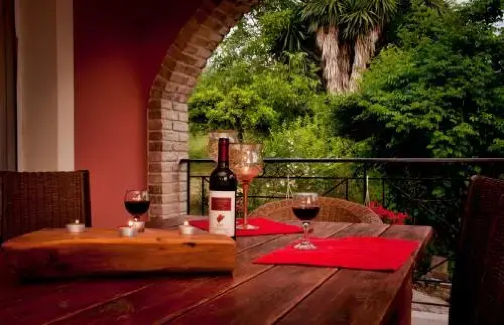 Evelina's Country House