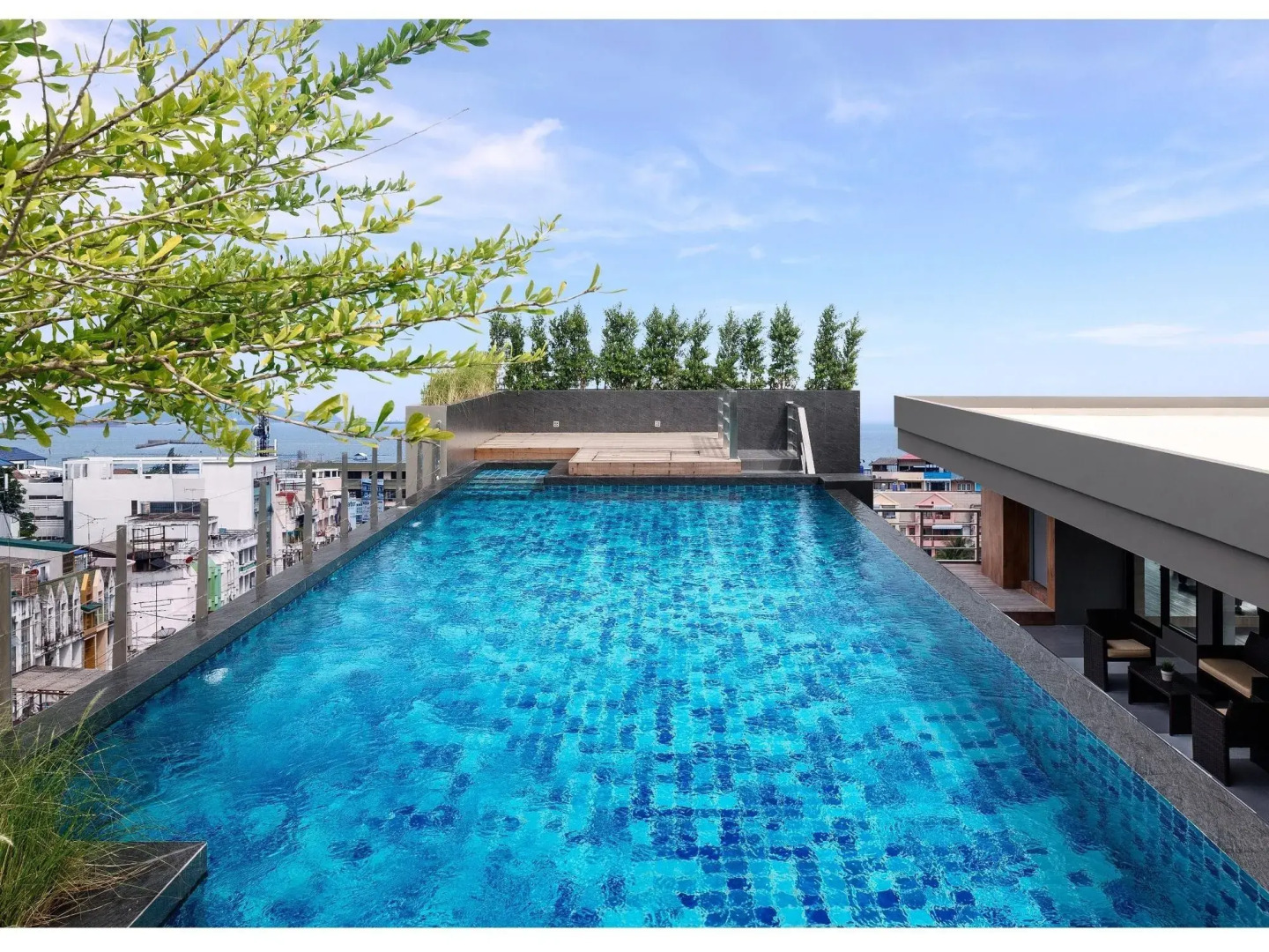 Madera Residence Siracha