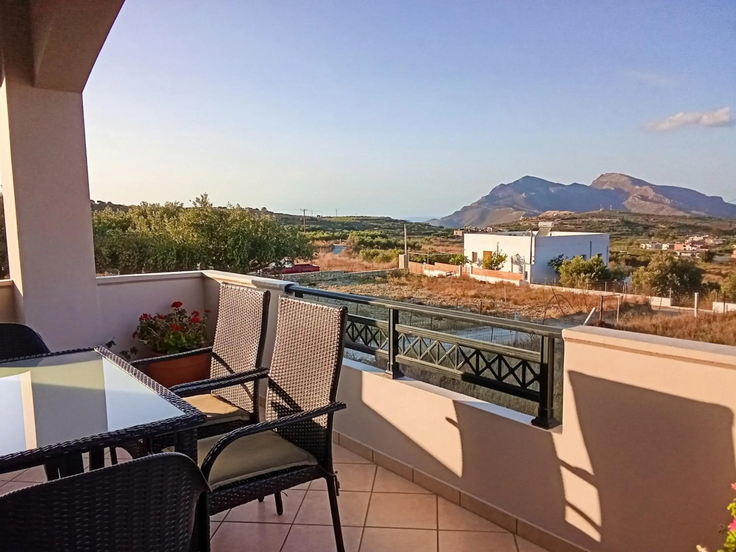 The high level Villa with amazing views 5'from falassarna!