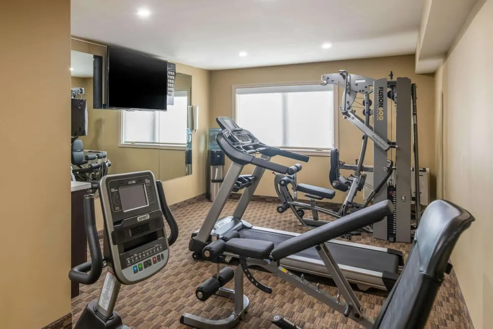 Lakeview Inns & Suites