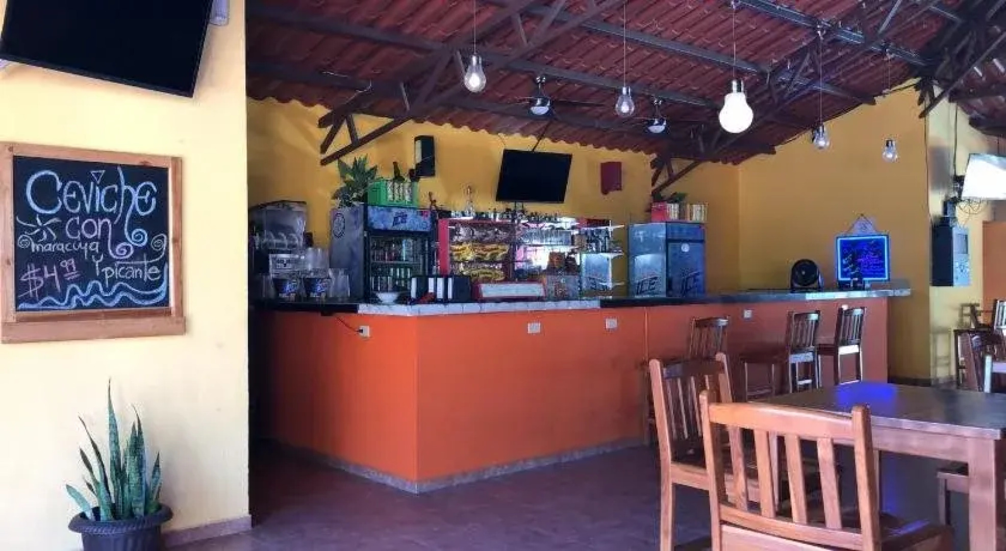 Roxy Fishing Club Y Hotel