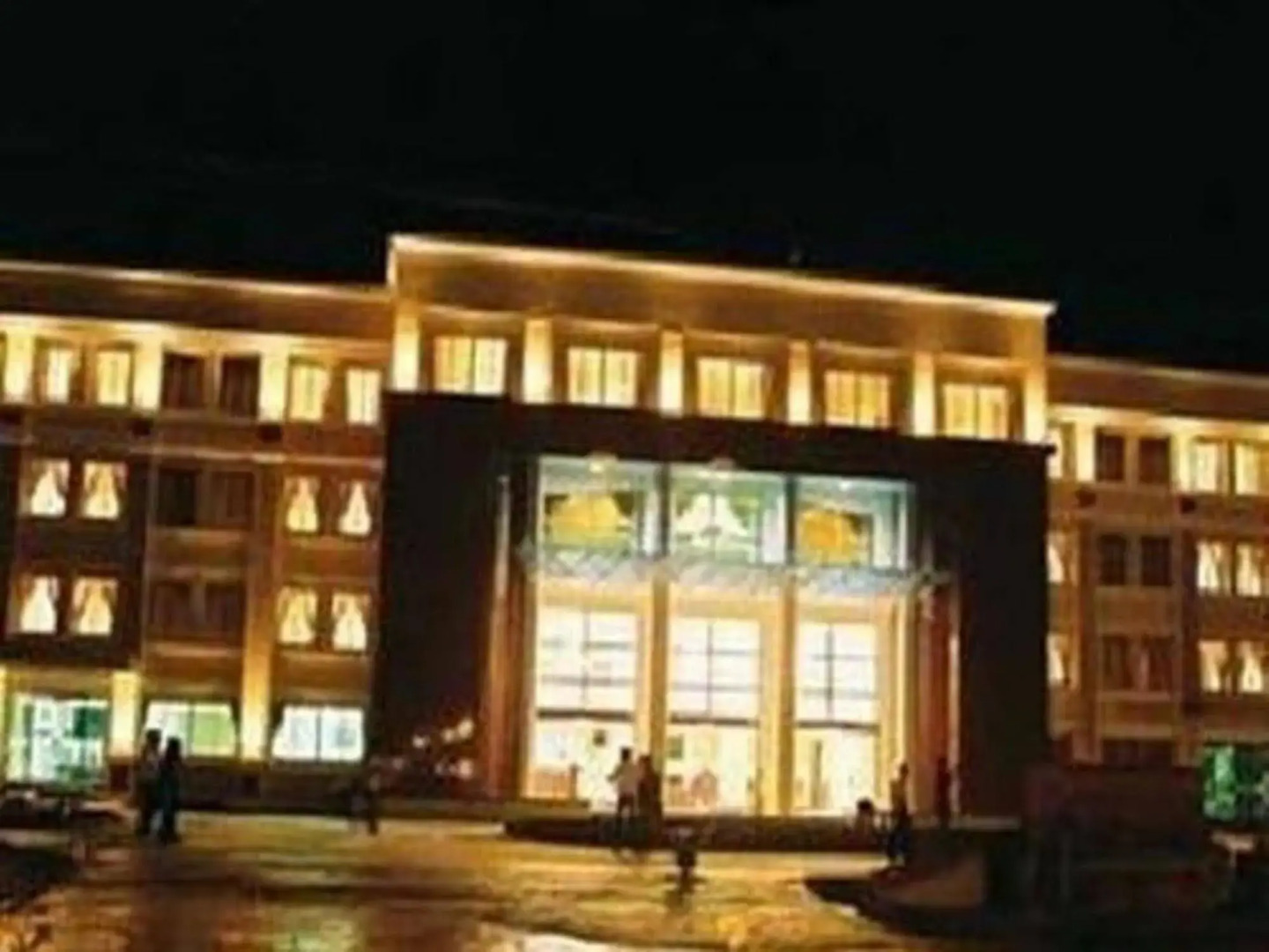 Nha Khach Tien Giang