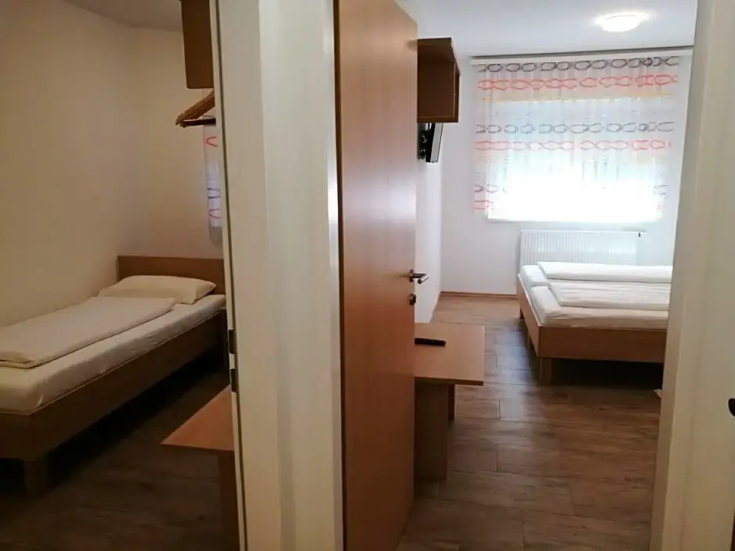 Dorfbuschenschank Mirth