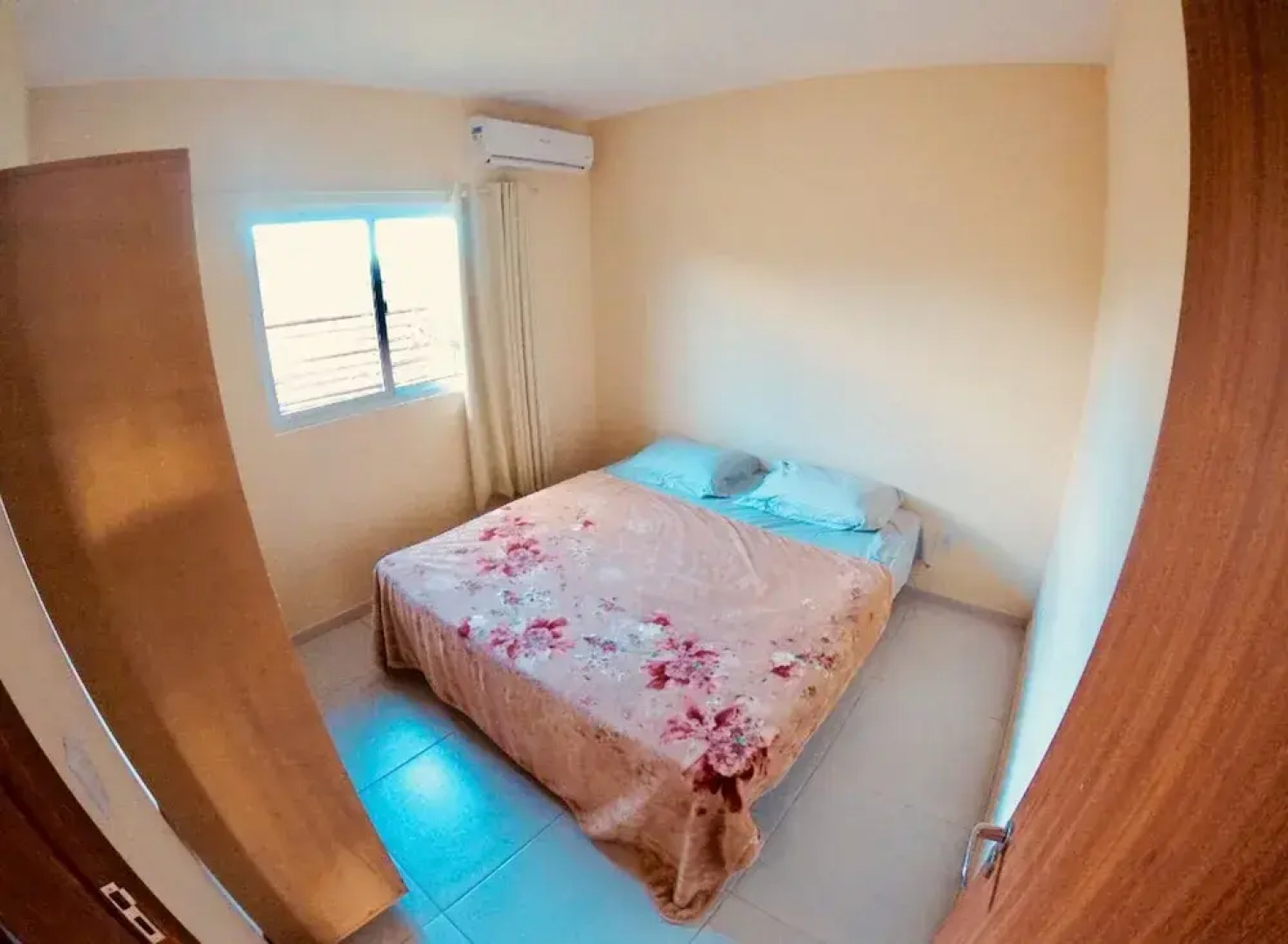 Praia do Rosa Hostel