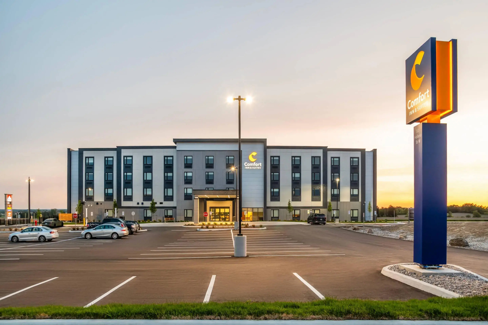 Comfort Inn & Suites