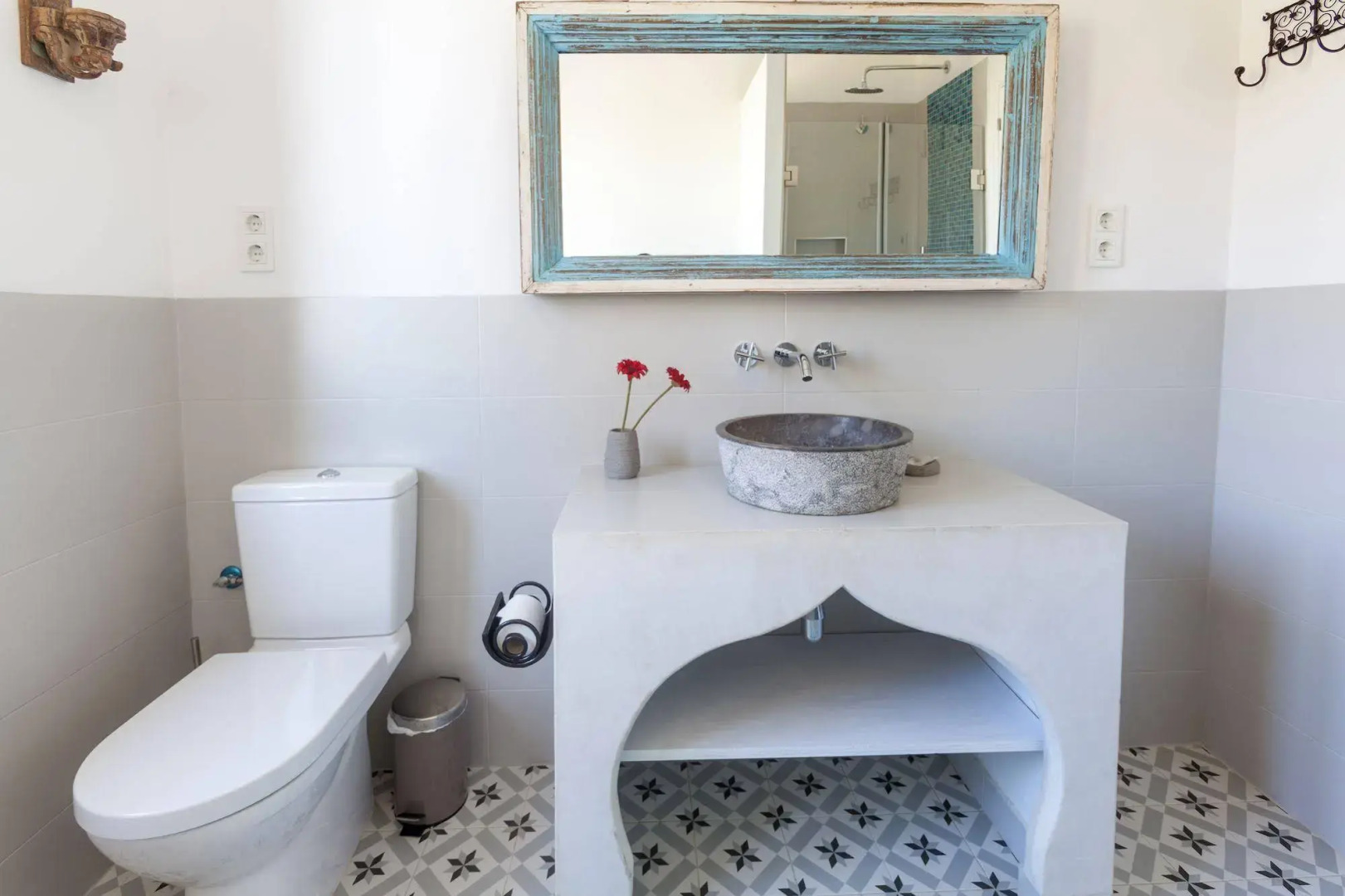 La Residencia Tarifa