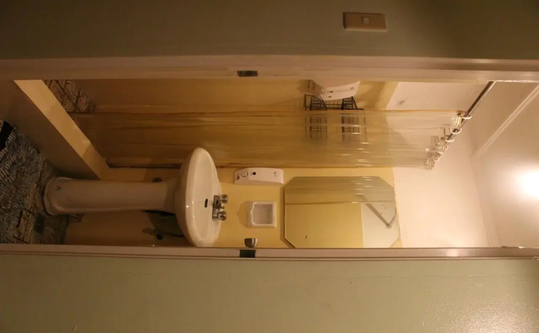 Quoalla Hotel Makati