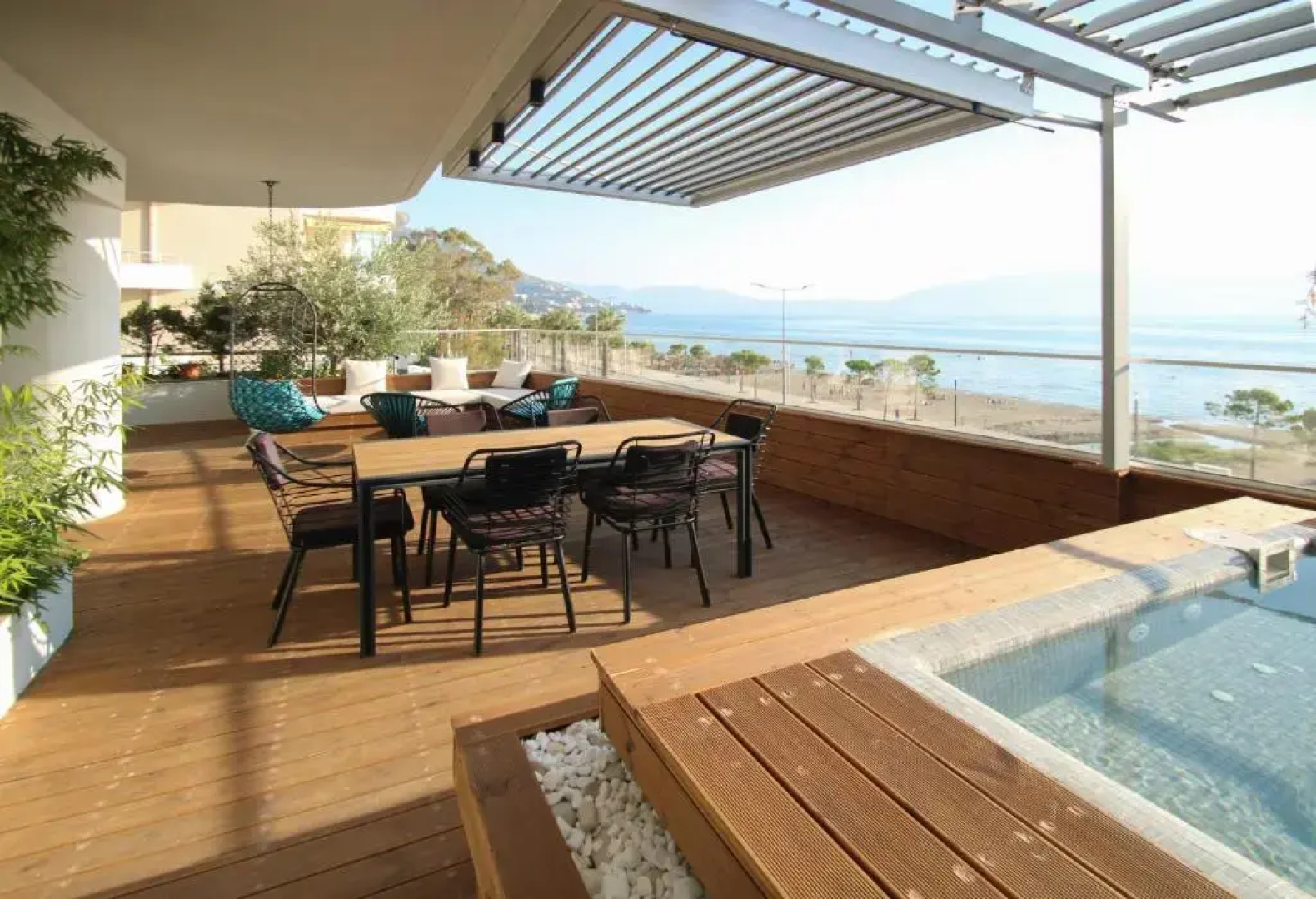 Belleview Apartment