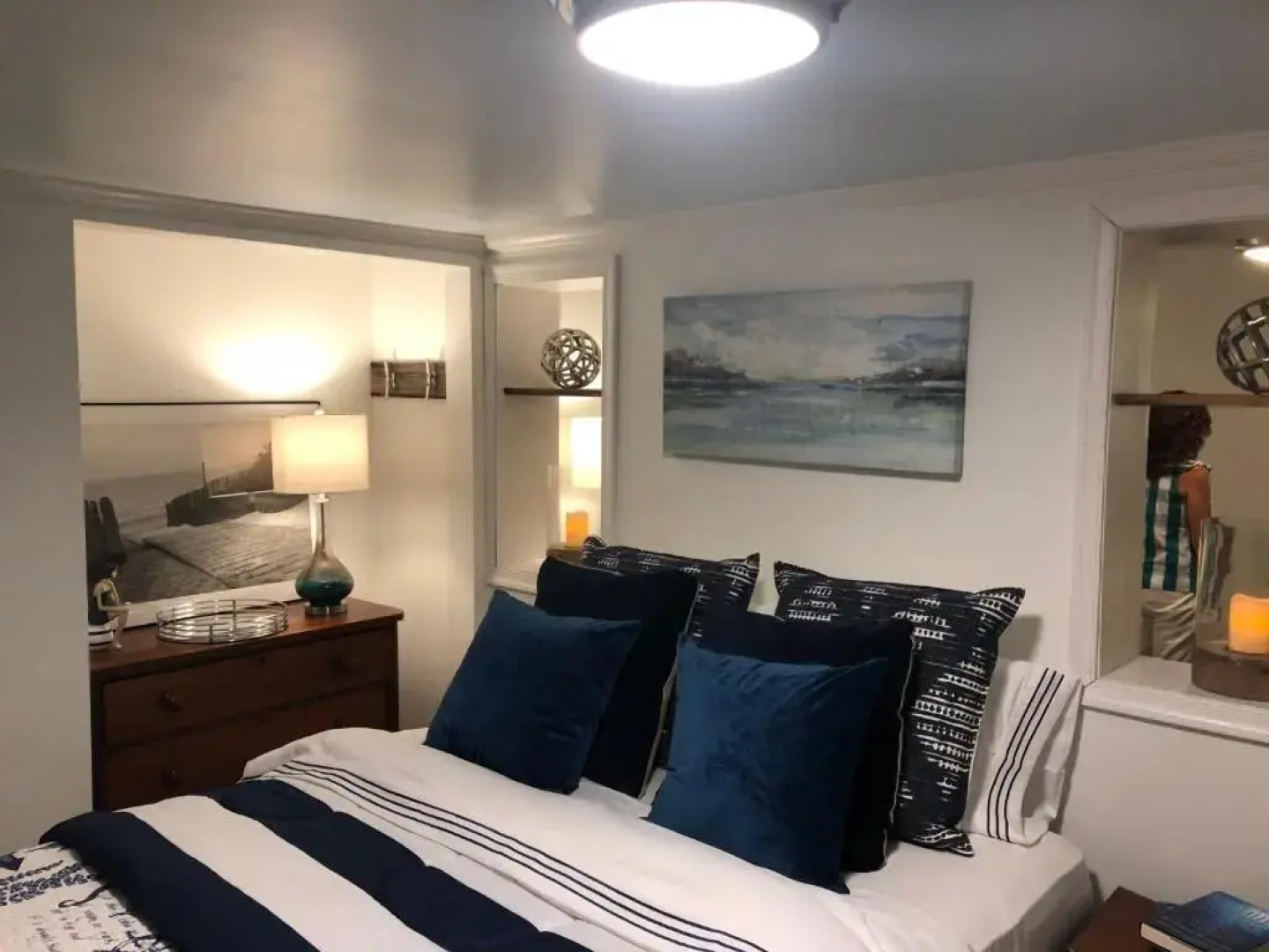 Island View Cottages