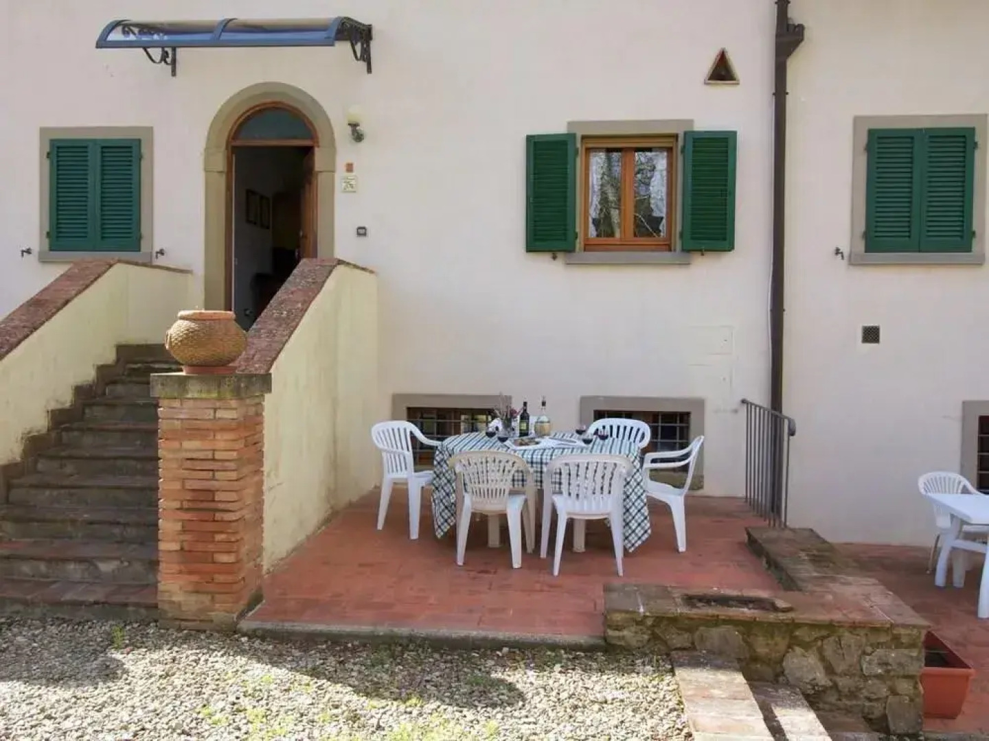 Exquisite Farmhouse in Poppi, Tuscany with Swimming Pool