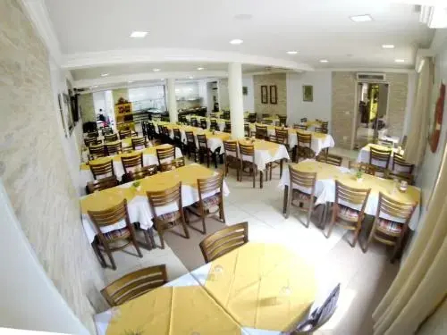 Hotel Vitoria Marchi