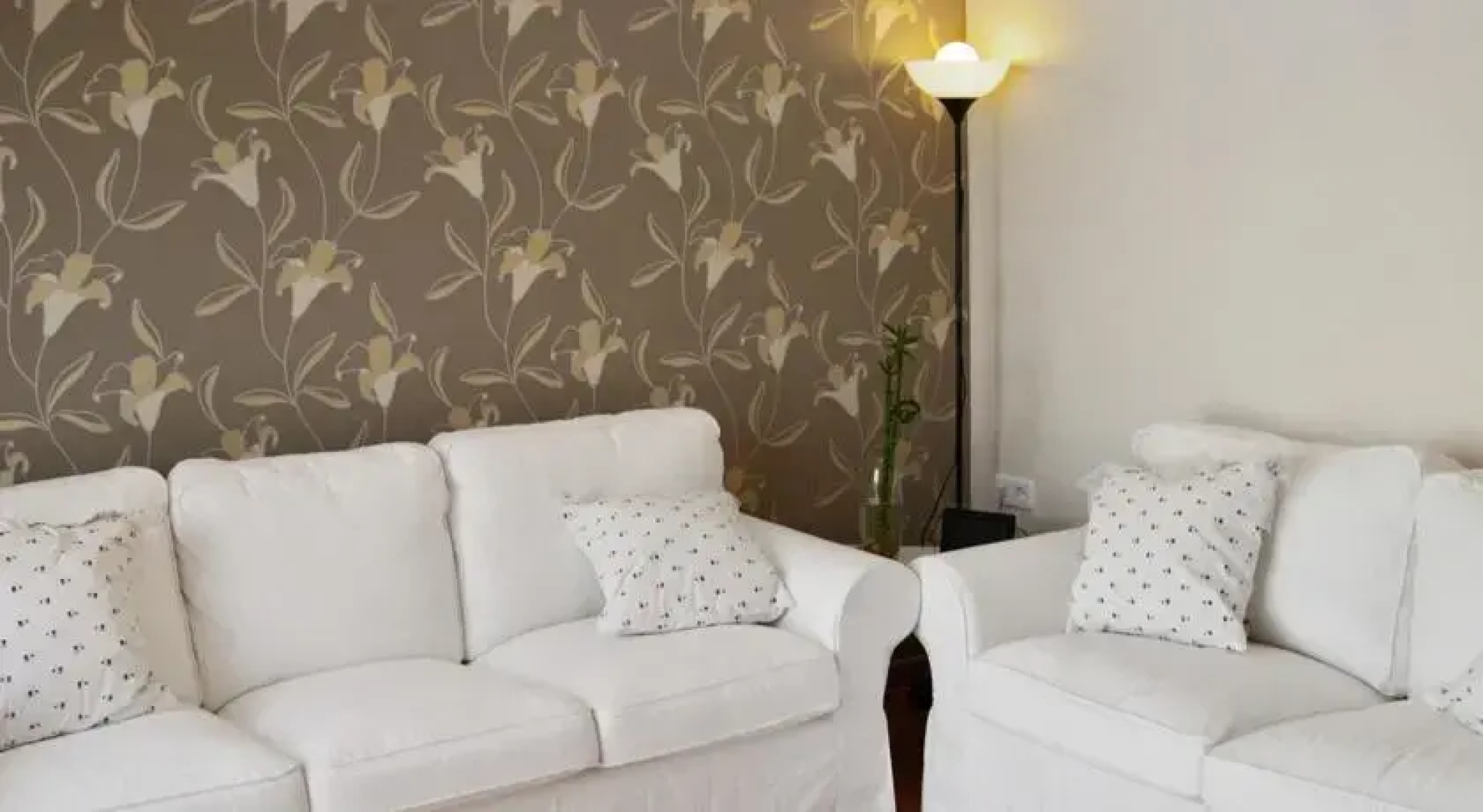 HomeRez - Bungalow Calle de los Muletos