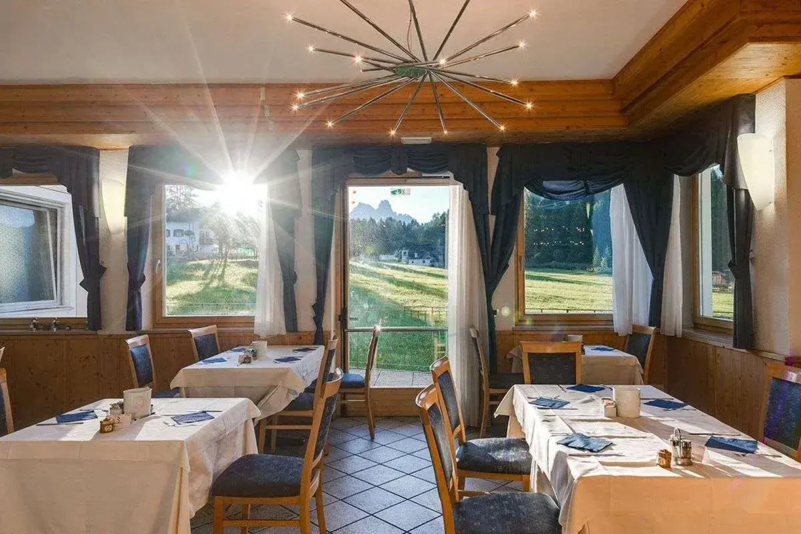 Phi Hotel Bellamonte