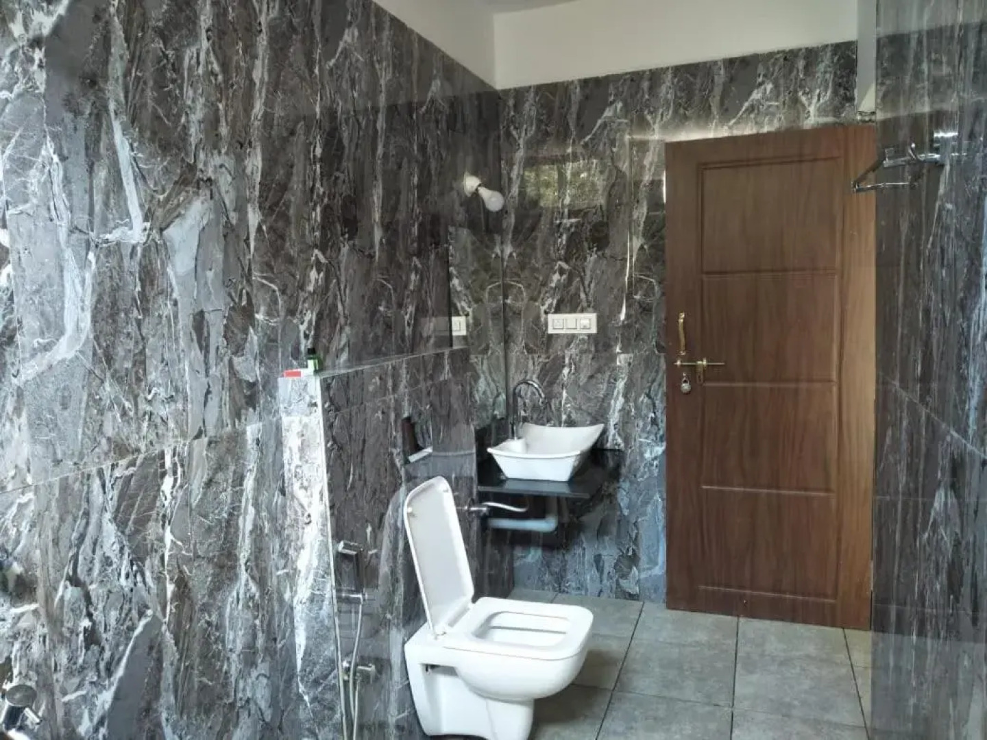 Jadevista Resort & Hotel