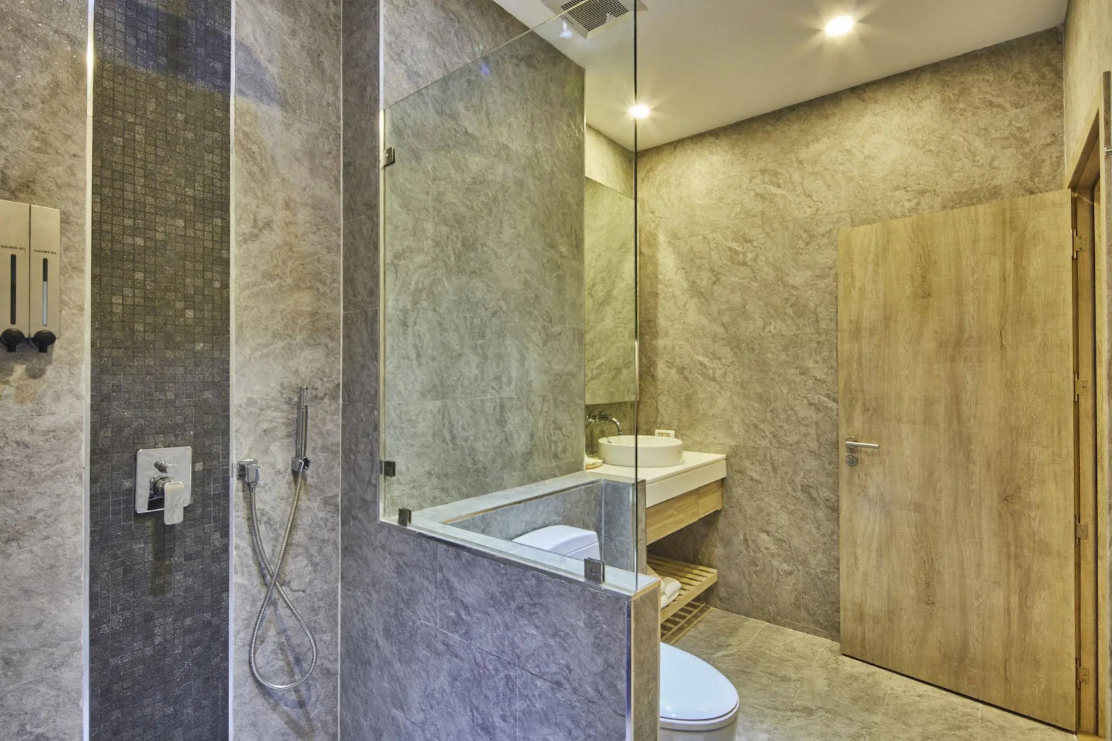 Serenity Hotel Spa & Onsen