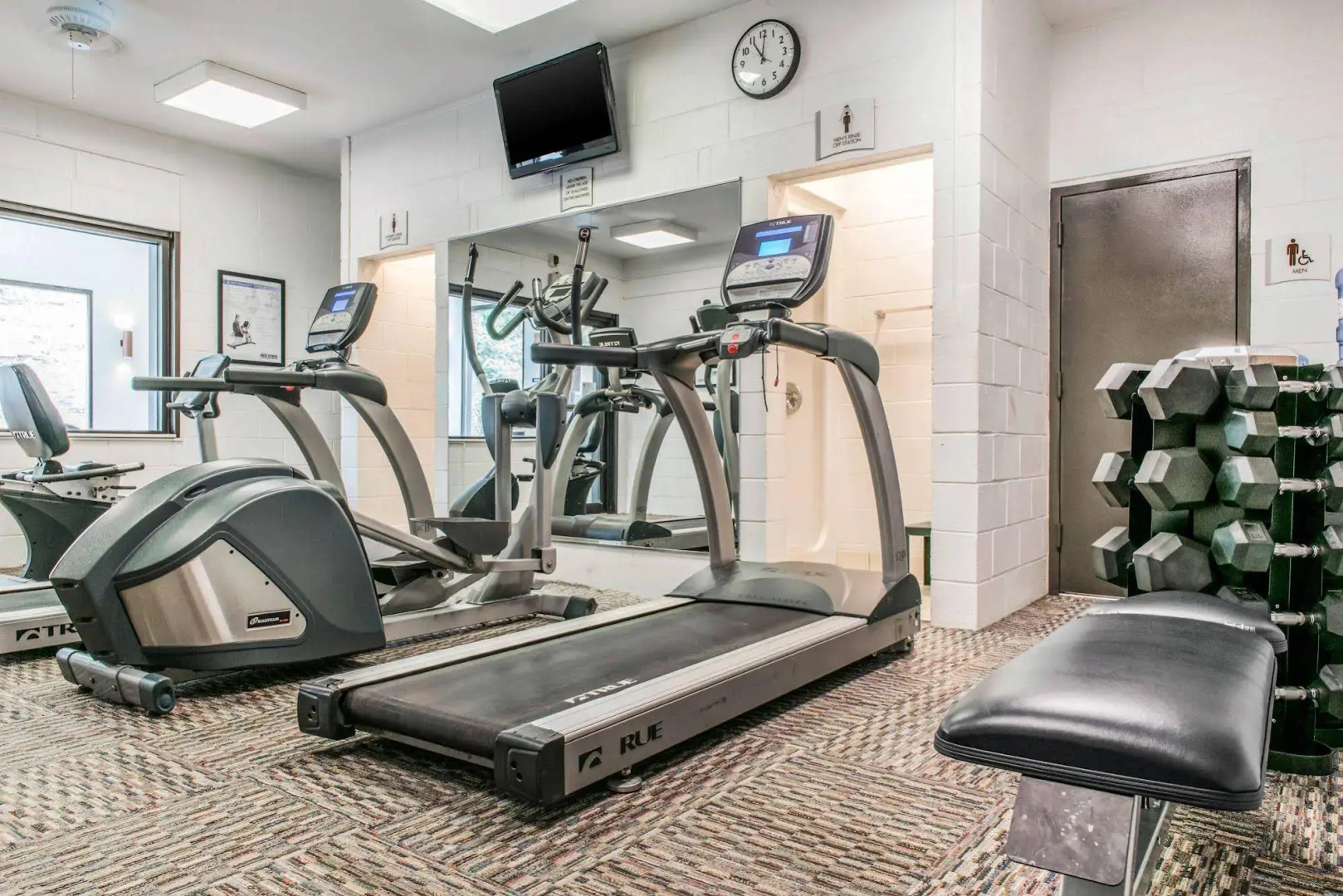 Quality Inn & Suites Zanesville City Center