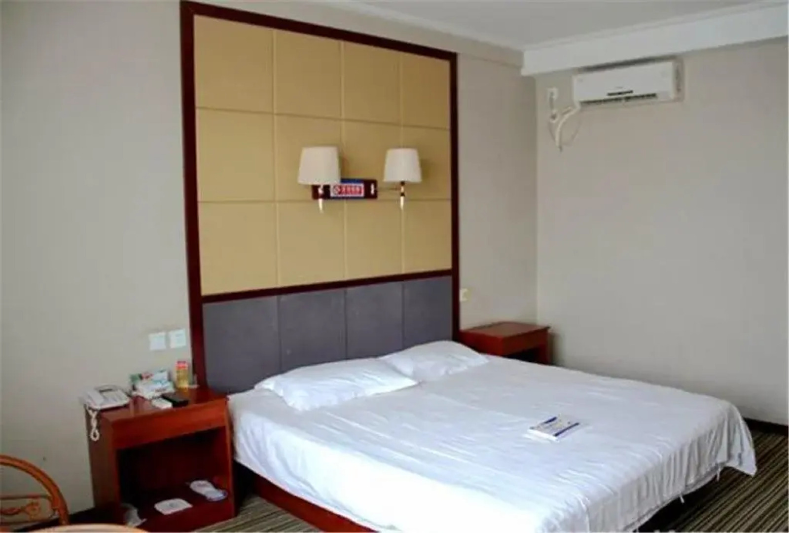 Yinchuan Wangyuan Express Hotel Lanhuahua South Railway Station Branch
