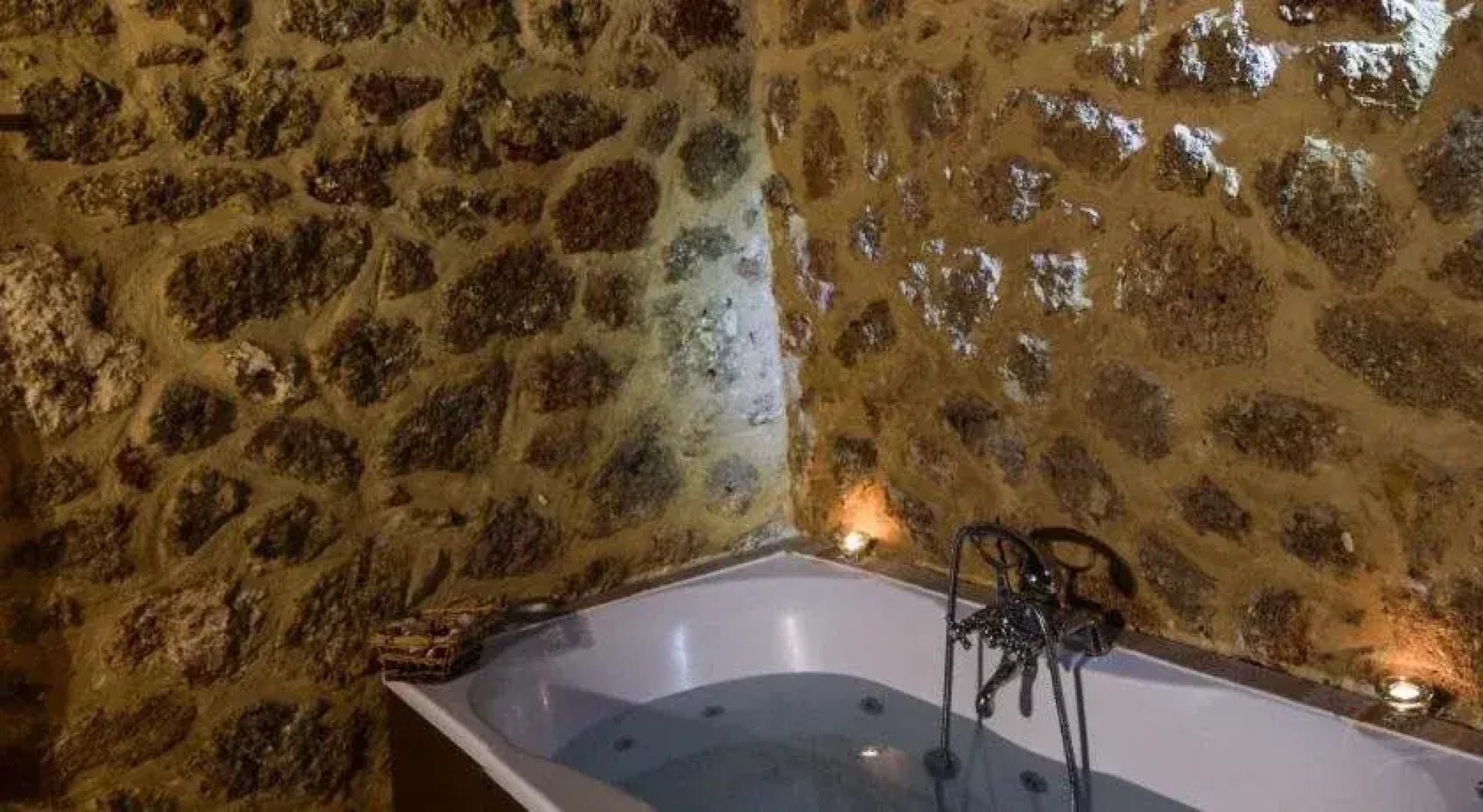 Paliokastro Guesthouse