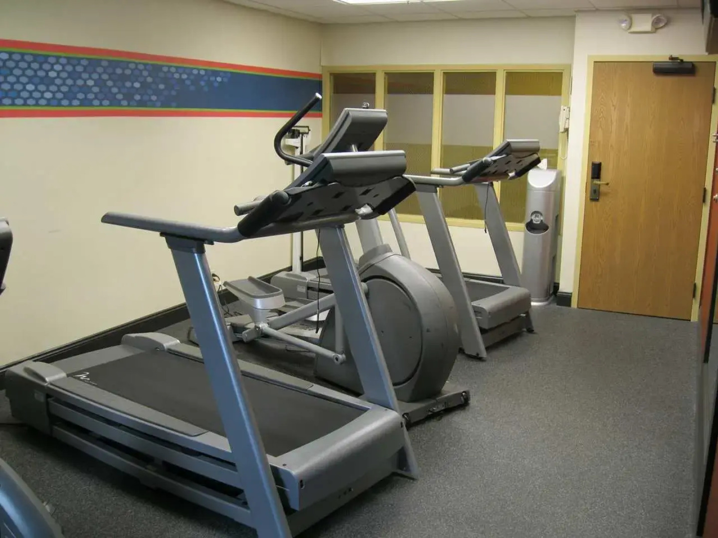 Hampton Inn & Suites Williamsburg-Richmond Rd.