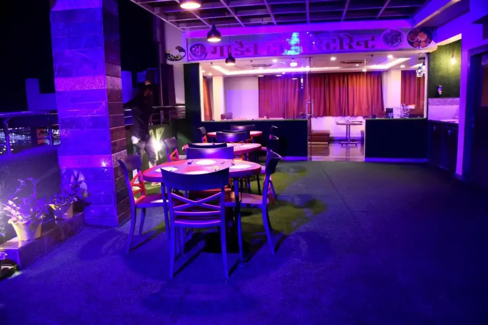 Hotel Anand International