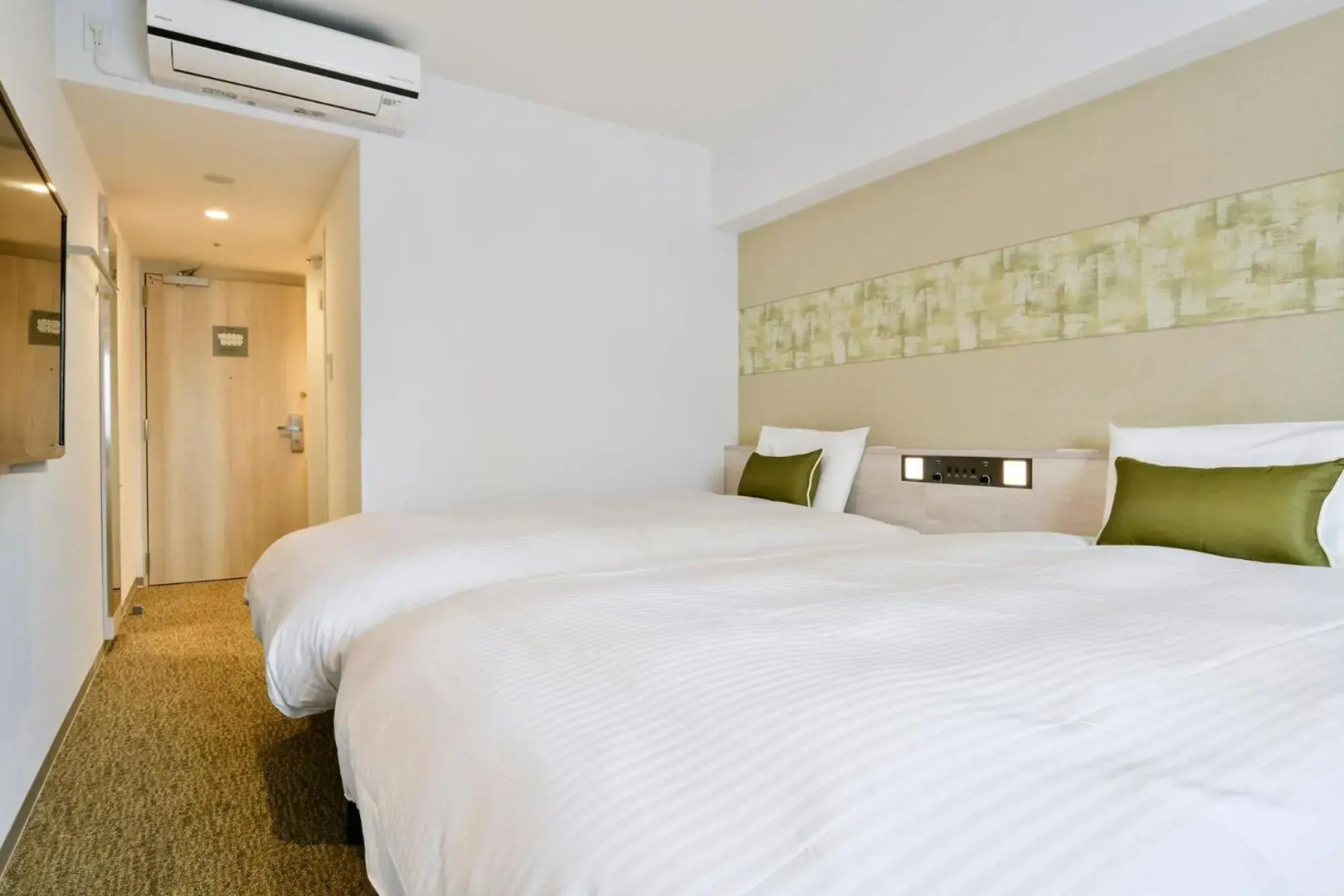 Vessel Inn Chiba Station