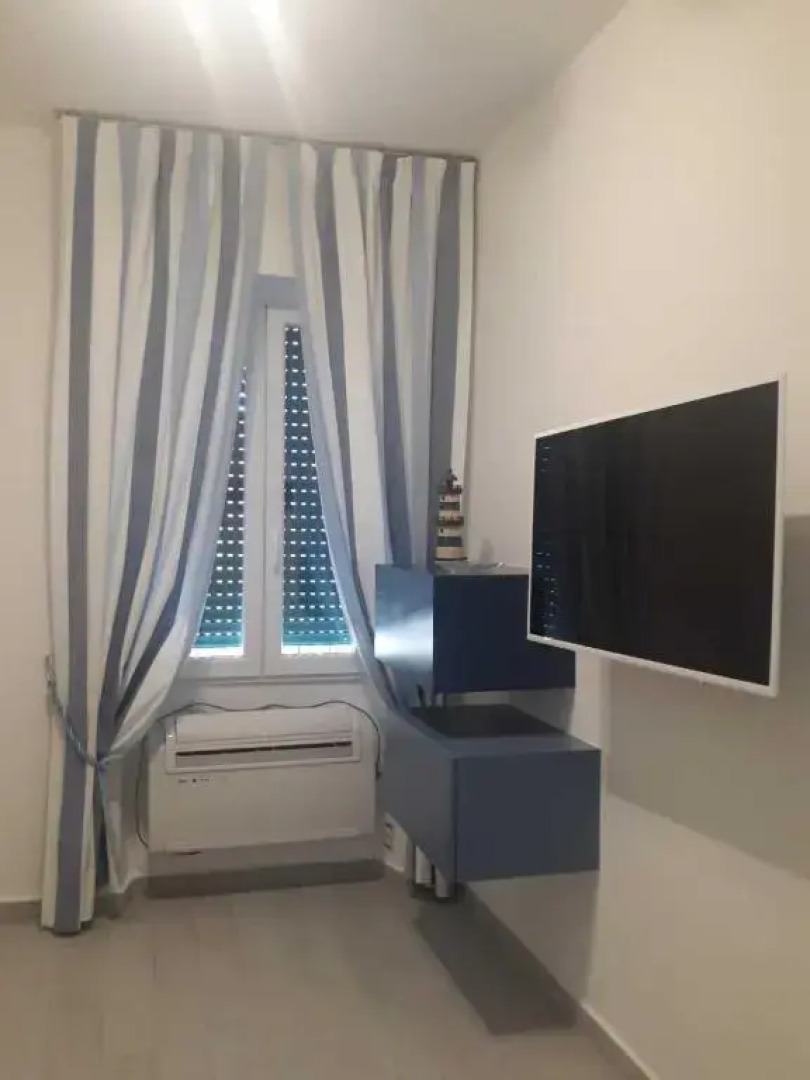 Im International 1 - Galleria Raggio 3/9