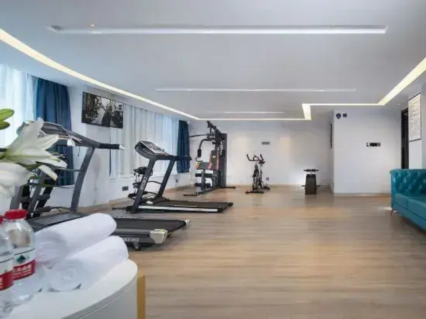 Kyriad Hotel (Jinan Baotu Quancheng Plaza)