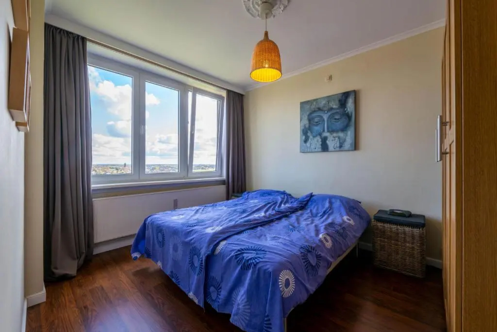 Panoramic & Modern apartment with sea view