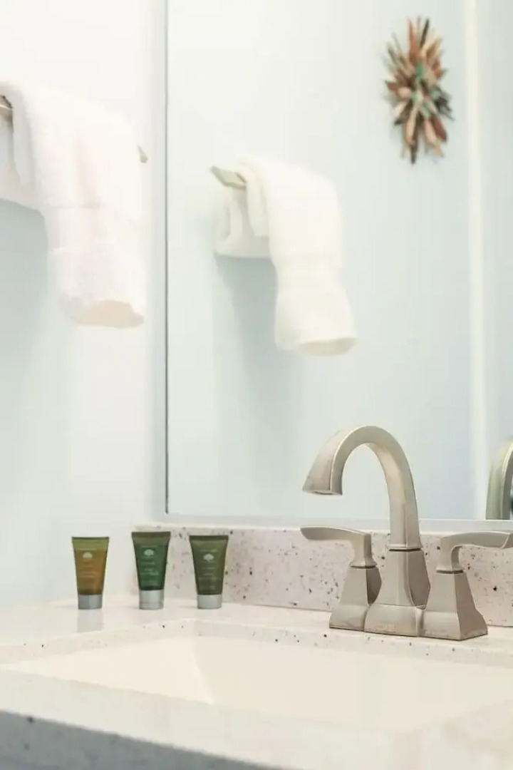 The Shores Lakeside Condo Unit 5607