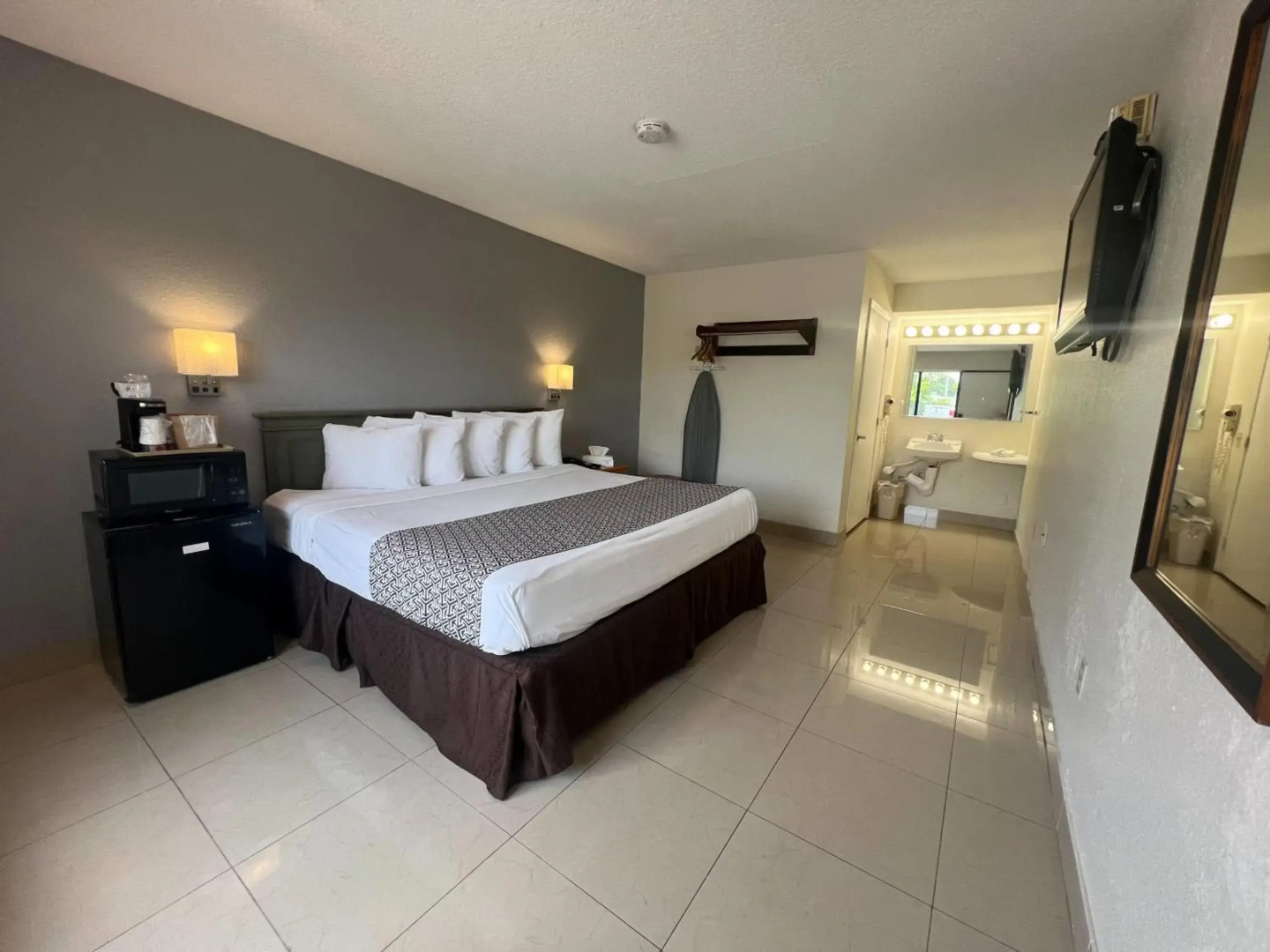 Garden Inn Homestead