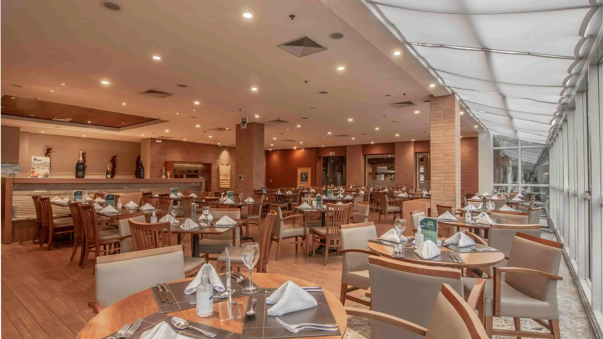 Hotel Deville Prime Porto Alegre