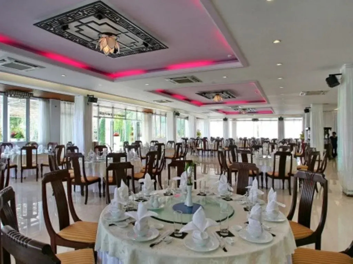 Forever Green Resort