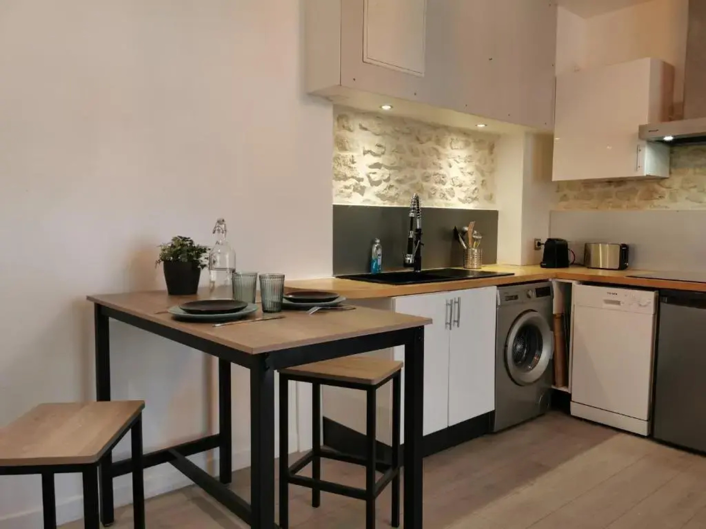 Charmant appartement dans centre Meschers/Gironde
