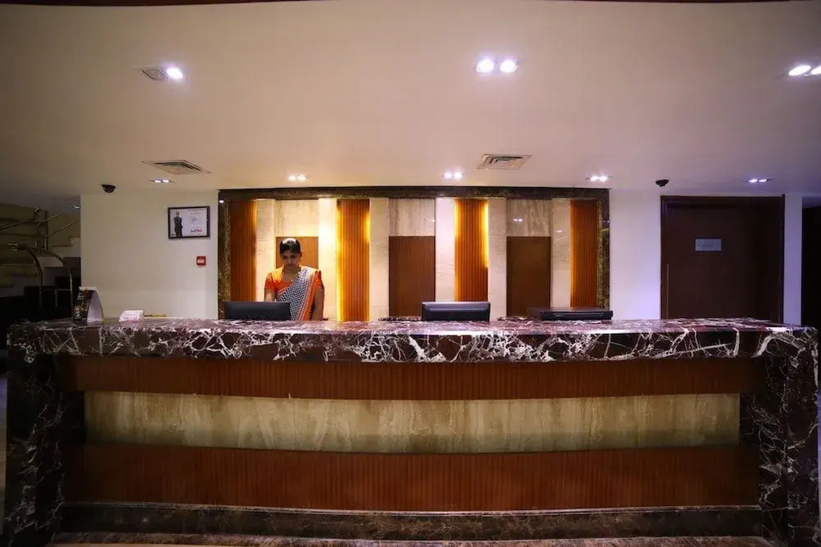 Hotel Marg Krishnaaya