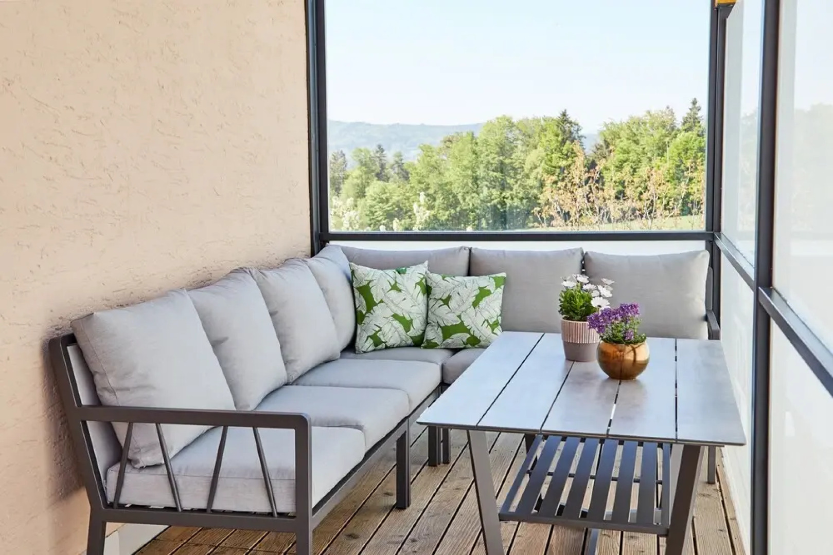 Ferienwohnungen Wald und Wiese